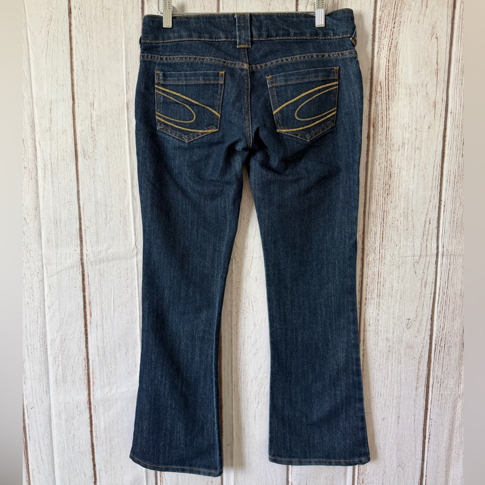 Oakley Vintage Y2K Low Rise Bootcut Dark Wash Denim
Jeans Size 26 - Picture 5 of 6